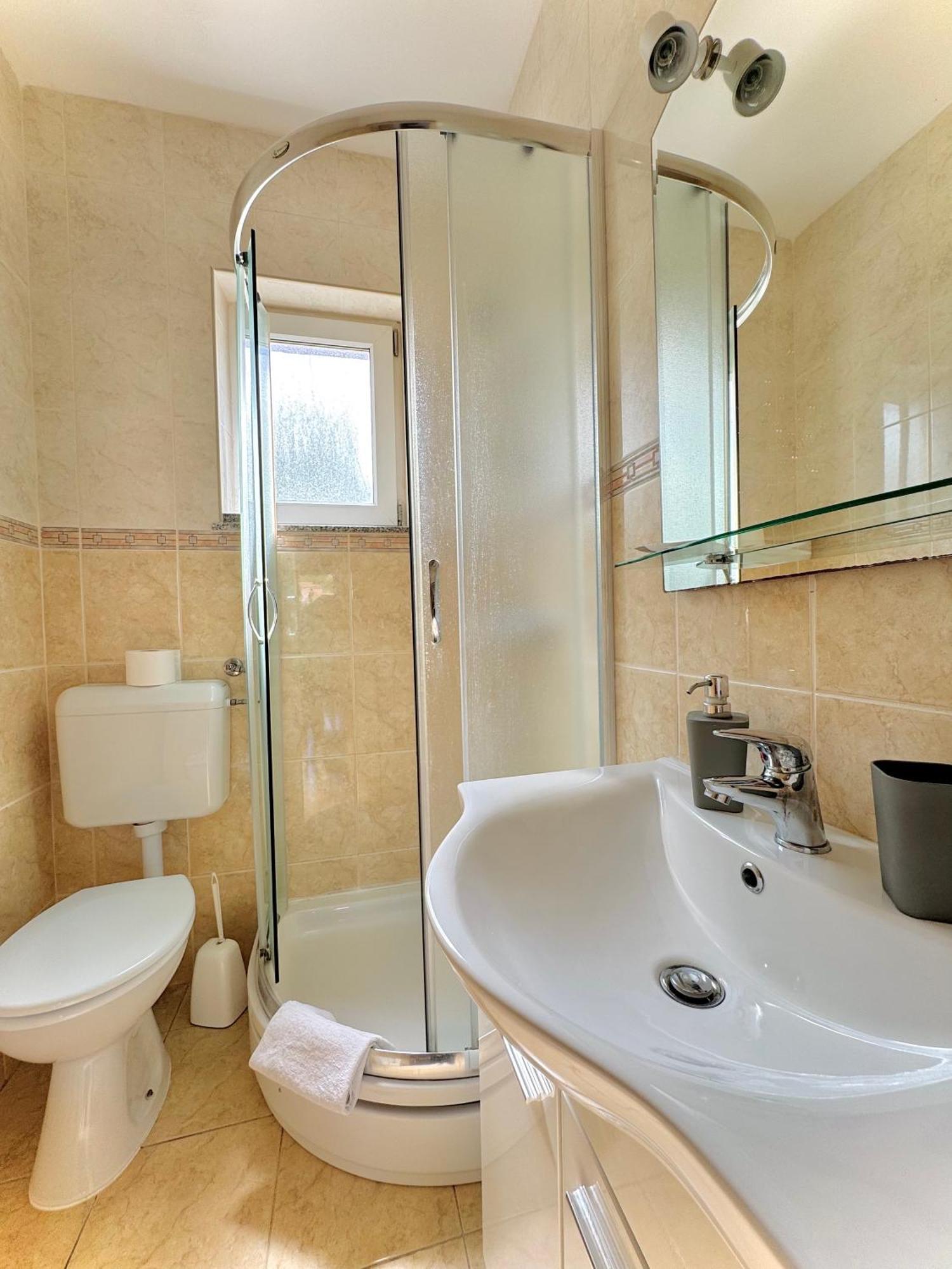 Apartments Elvira Drage Zewnętrze zdjęcie